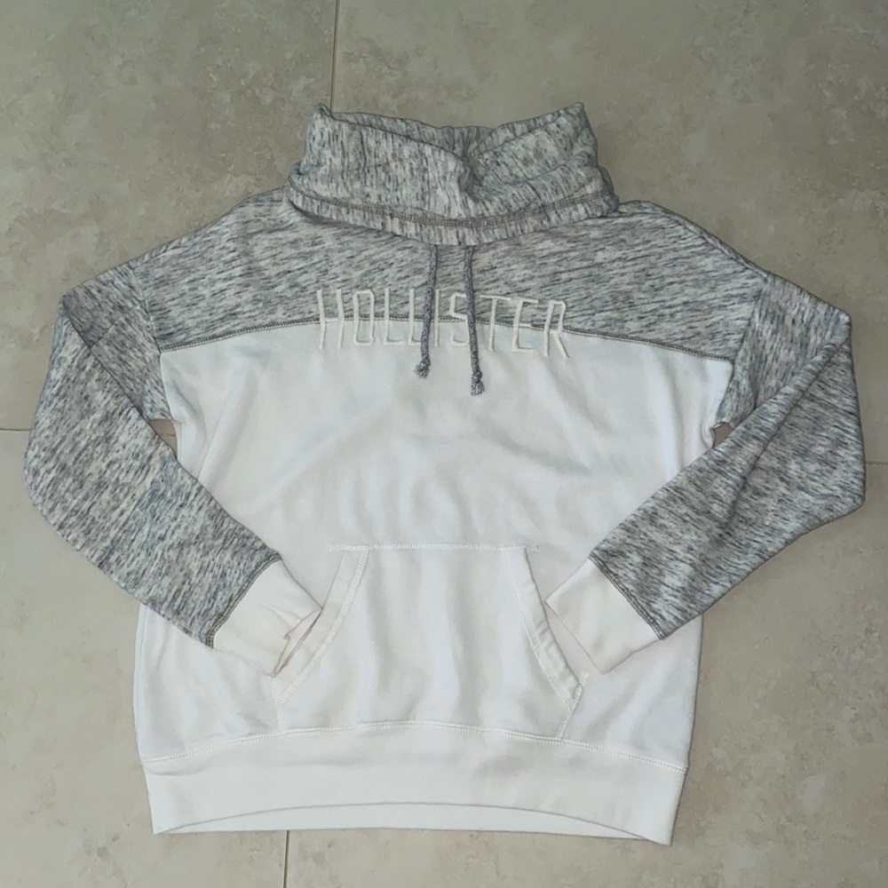 Hollister Sweater Cowl Neck Pullover